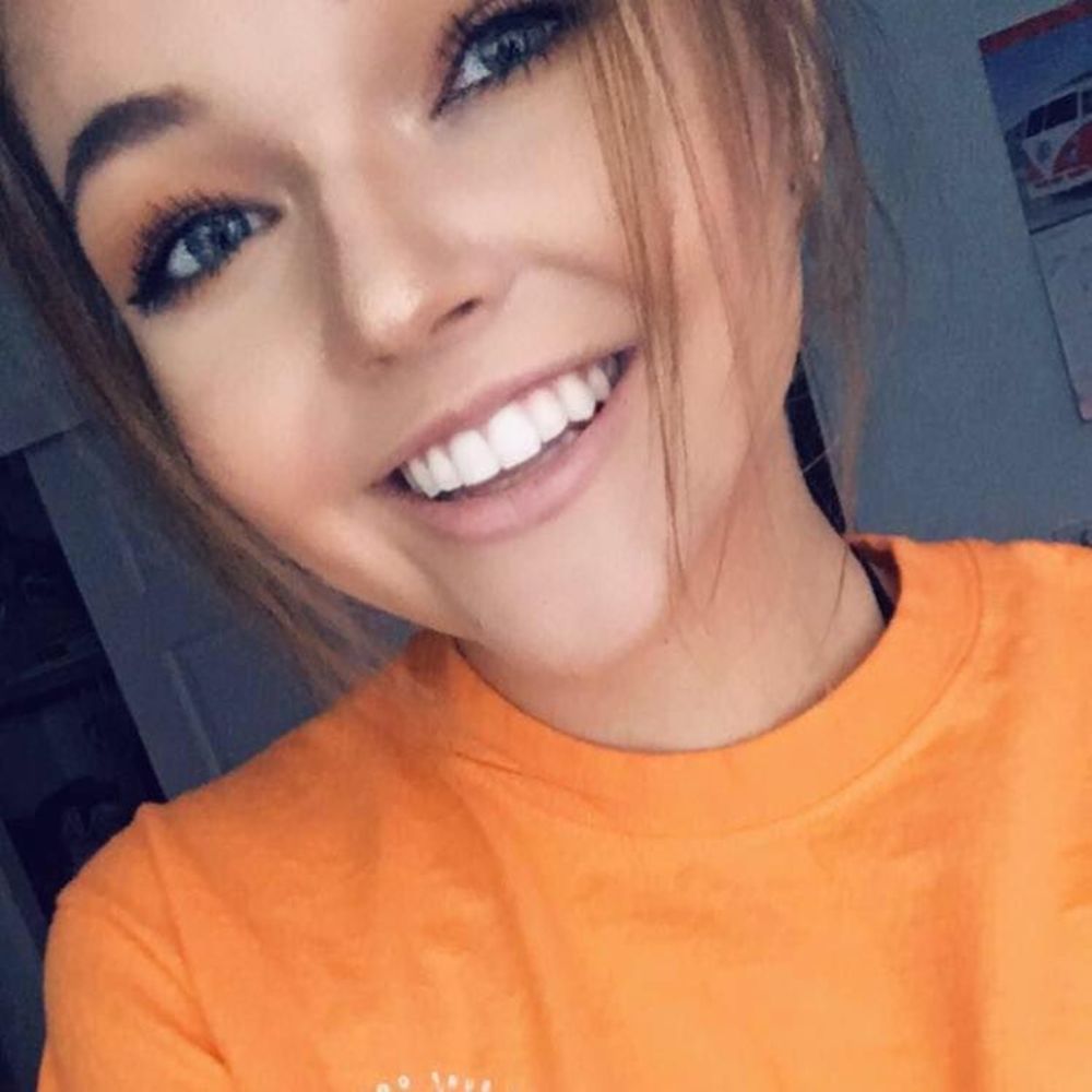 Meet your Posher, Gaby